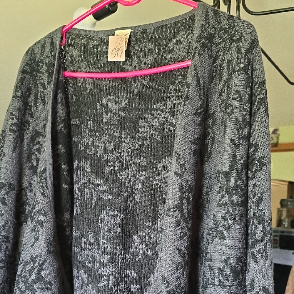 Faded Glory Gray Cardigan Sweater with Subtle Floral Design